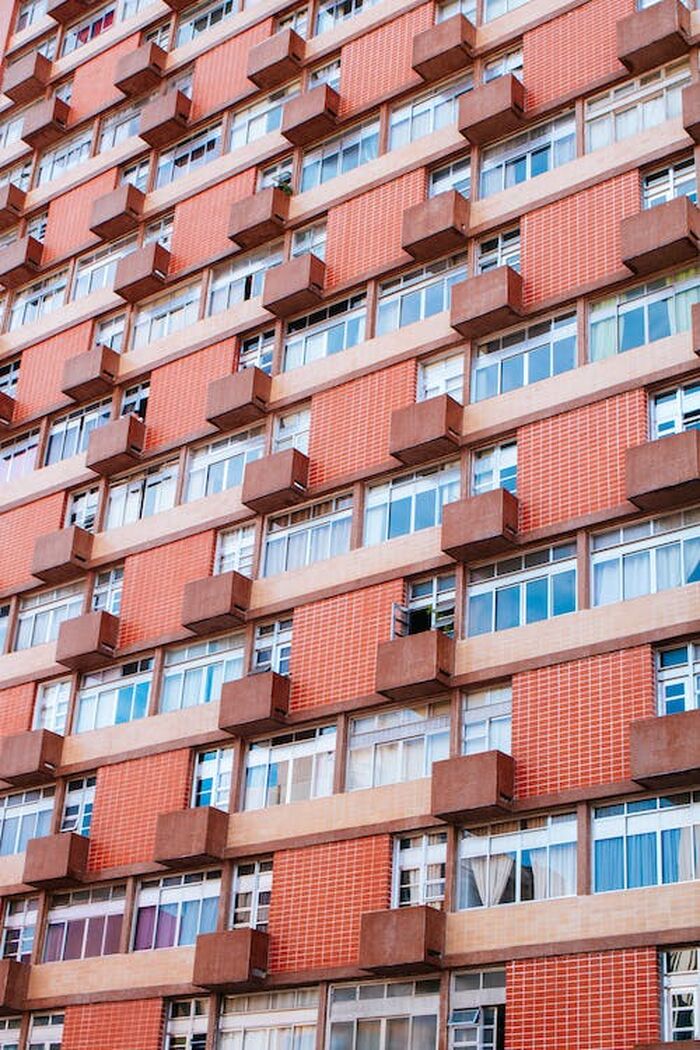 Estop en los pisos turísticos en Girona con dos votos cedidos de la oposición