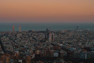 Cerca de 900 pisos turísticos más en Barcelona por la rendija judicial que obliga a autorizarlos